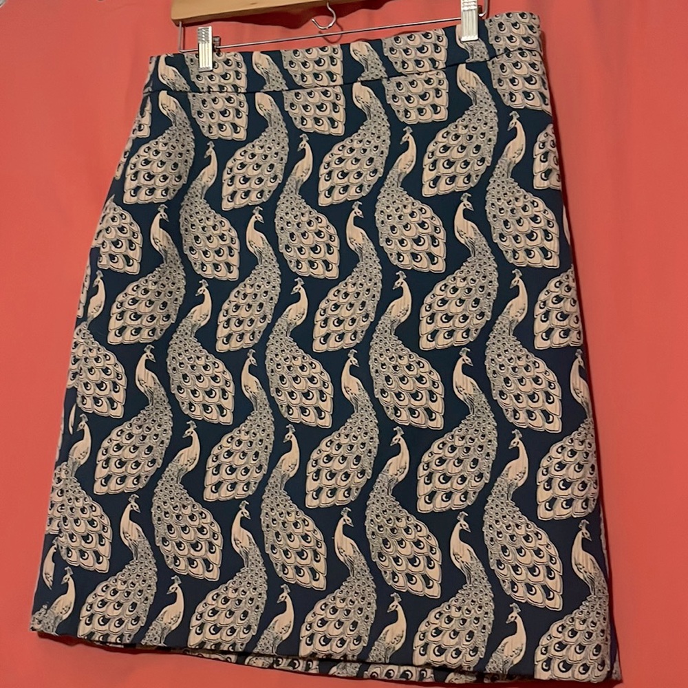 Elegant Peacock Print Skirt